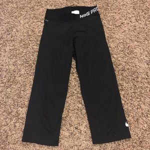 Dri fit Nike pro Capri leggings